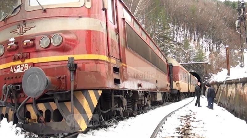 Преустановено е движението на влакове от Пловдив към Панагюрище